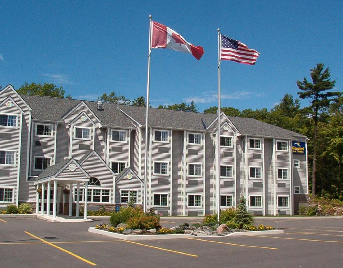 Parry Sound Inn And Suites Exterior foto